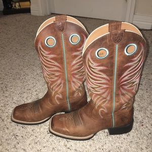 *NEW* Ariat boots